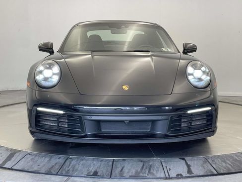 Used 2021 Porsche 911 Carrera RWD image 10