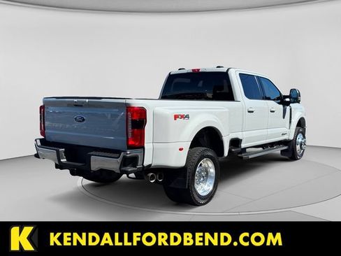 Used 2025 Ford F450 Lariat w/ FX4 Off-Road Package AWD/4WD image 5