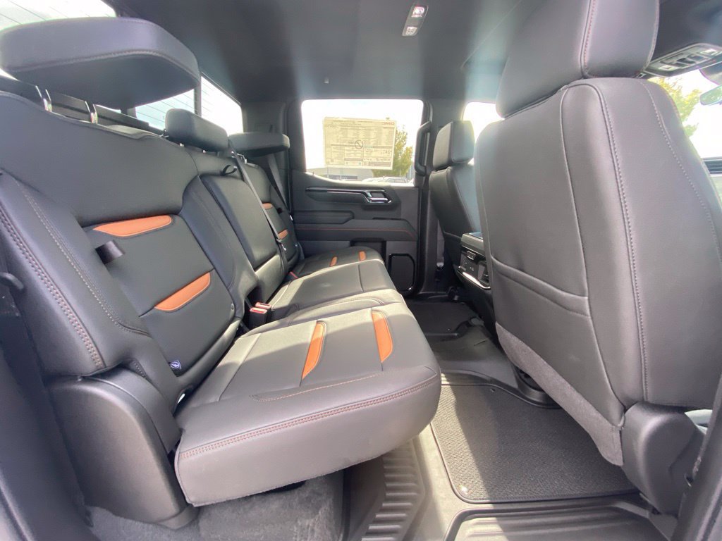 New 2026 GMC Sierra 1500 AT4 w/ AT4 Premium Package AWD/4WD image 29