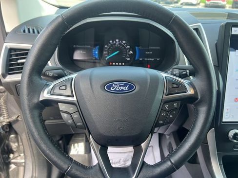 Used 2024 Ford Edge SEL w/ Convenience Package image 27