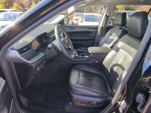 Used 2021 Jeep Grand Cherokee L Limited image 23