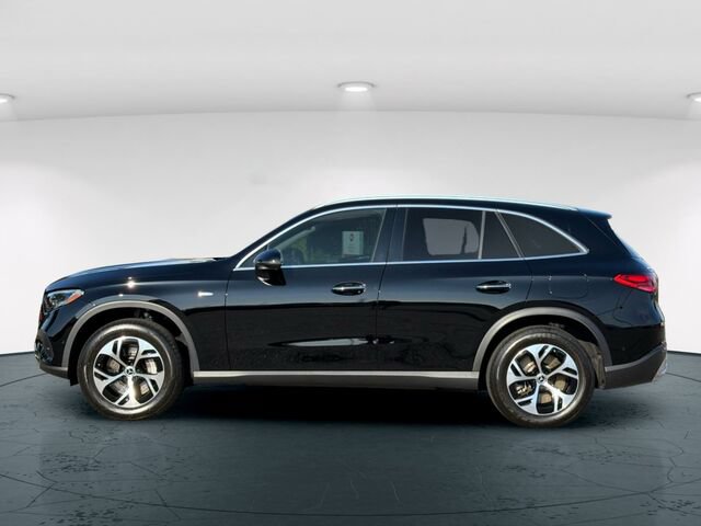 Certified 2025 Mercedes-Benz GLC 350e 4MATIC image 3