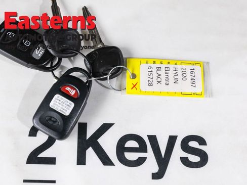 Used 2020 Hyundai Elantra SEL image 25