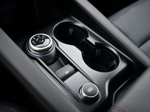 Used 2026 Ford Explorer Active w/ Active Comfort Package image 32