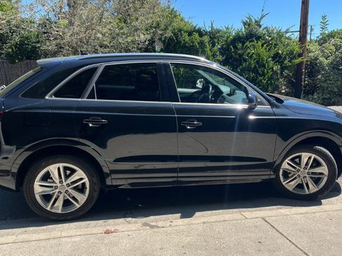 Used 2017 Audi Q3 2.0T Premium Plus w/ Premium Plus Package AWD/4WD image 3