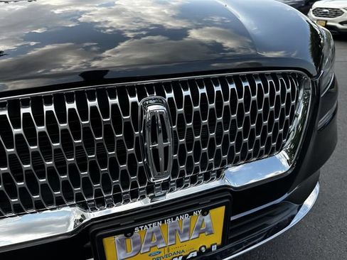 Certified 2022 Lincoln Corsair AWD w/ Premium Package image 10