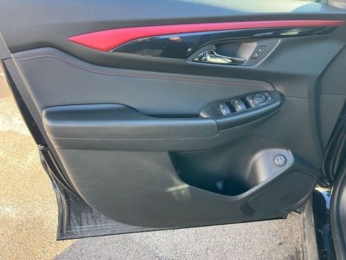 Used 2024 Chevrolet TrailBlazer RS w/ Convenience Package image 18