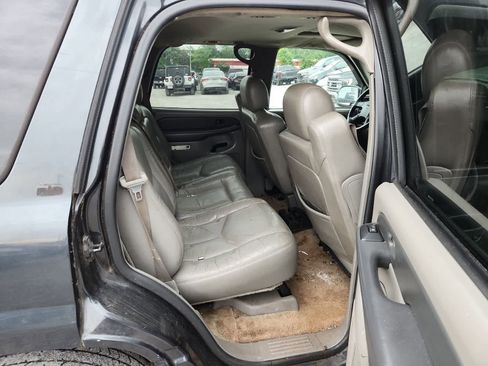 Used 2003 GMC Yukon SLT w/ 1SD Preferred Equipment Group AWD/4WD image 24