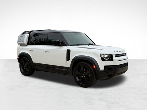 Used 2023 Land Rover Defender 110 X-Dynamic SE AWD/4WD image 7