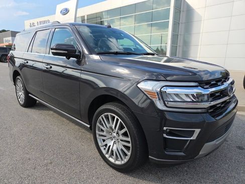 Used 2023 Ford Expedition Max Limited RWD image 1