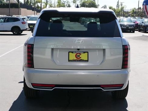 New 2026 Hyundai Palisade Calligraphy AWD/4WD image 4