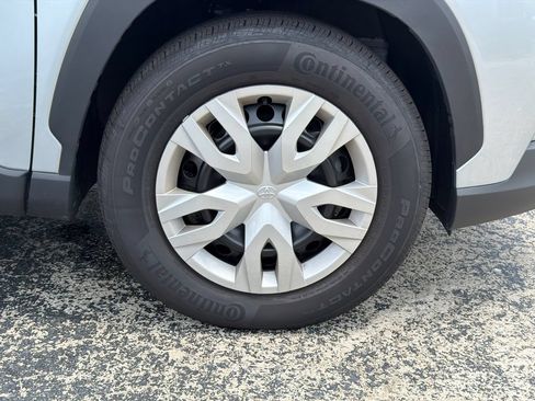 Used 2026 Toyota Corolla Cross L FWD image 12
