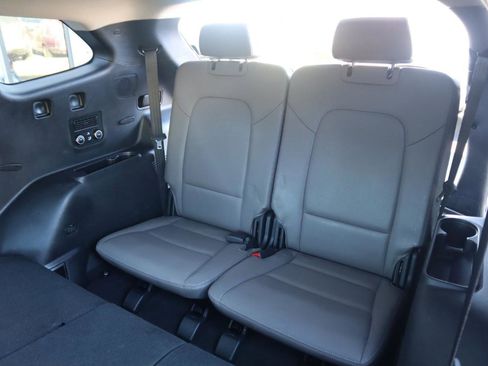 Used 2017 Hyundai Santa Fe AWD w/ SE Ultimate Tech Package 03 image 51