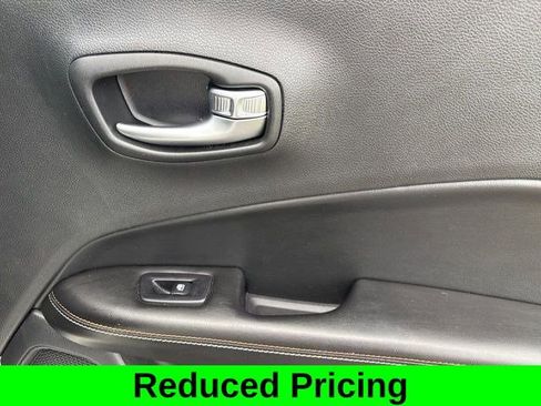 Used 2019 Jeep Compass Sport image 35