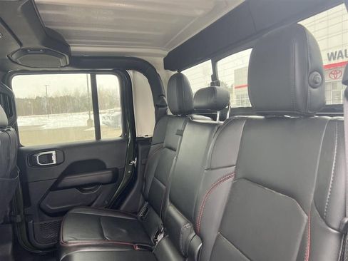 Used 2022 Jeep Gladiator Rubicon w/ LED Lighting Group image 2