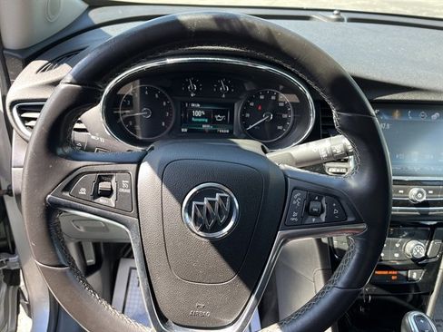 Used 2018 Buick Encore Sport Touring AWD/4WD image 19