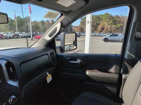 New 2026 GMC Sierra 2500 Pro w/ Convenience Package image 24