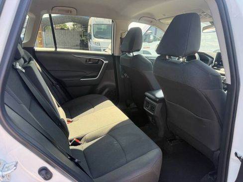Used 2025 Toyota RAV4 LE FWD image 12