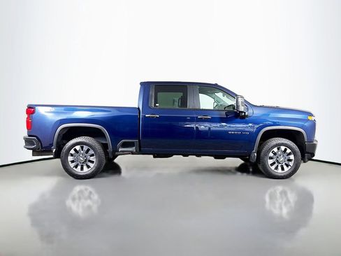 Certified 2023 Chevrolet Silverado 2500 Custom w/ Custom Value Package AWD/4WD image 8
