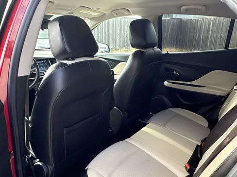 Used 2018 Buick Encore Preferred image 11