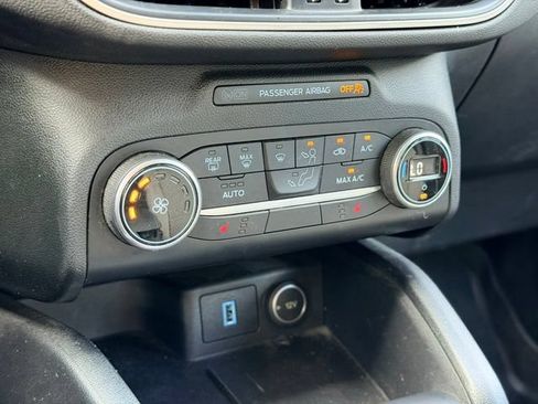 Used 2020 Ford Escape SE AWD/4WD image 15