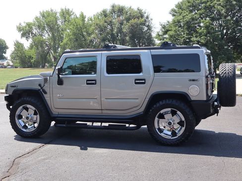 Used 2003 HUMMER H2 w/ Preferred Equipment Group AWD/4WD image 8