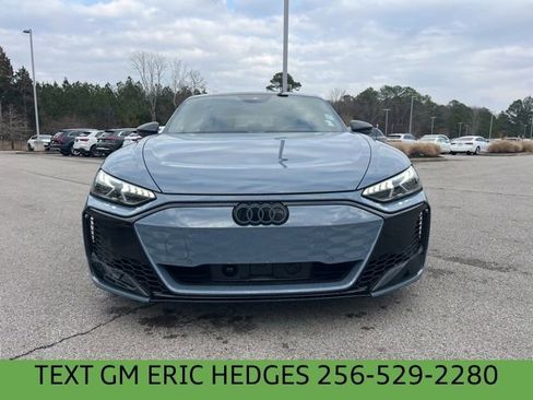 New 2026 Audi RS e-tron GT performance image 2