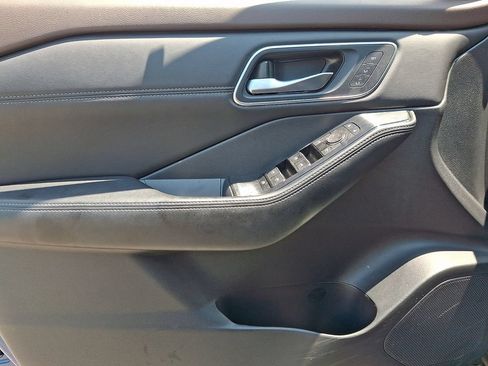Certified 2023 Nissan Rogue Platinum AWD/4WD image 14