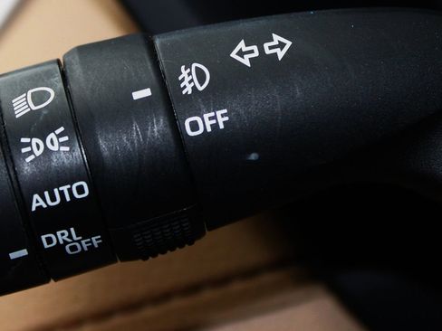 Used 2023 Toyota RAV4 XLE Premium image 24