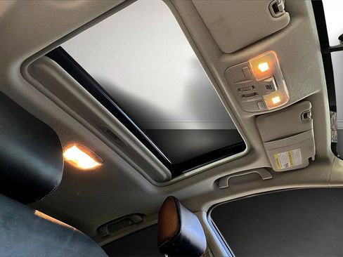 Used 2014 Subaru Crosstrek 2.0i Limited image 26