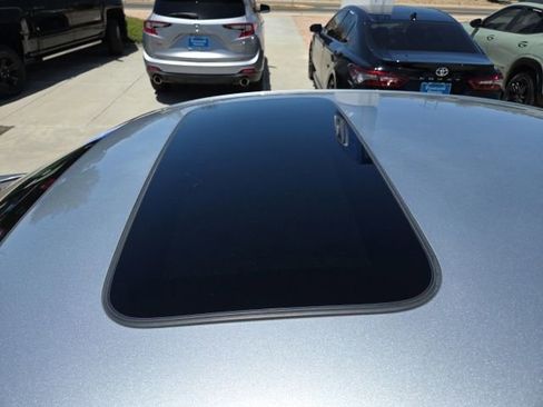 Certified 2024 Honda Accord EX image 9