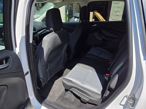 Used 2019 Ford Escape SE AWD/4WD image 10