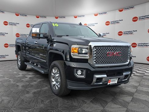 Used 2016 GMC Sierra 2500 Denali w/ Duramax Plus Package image 1