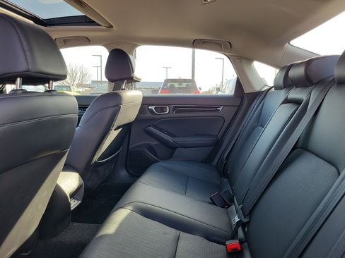 Used 2023 Honda Civic Touring image 12