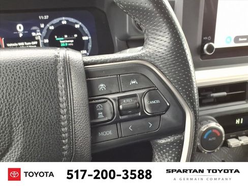 Used 2024 Toyota Tacoma TRD Off-Road image 18