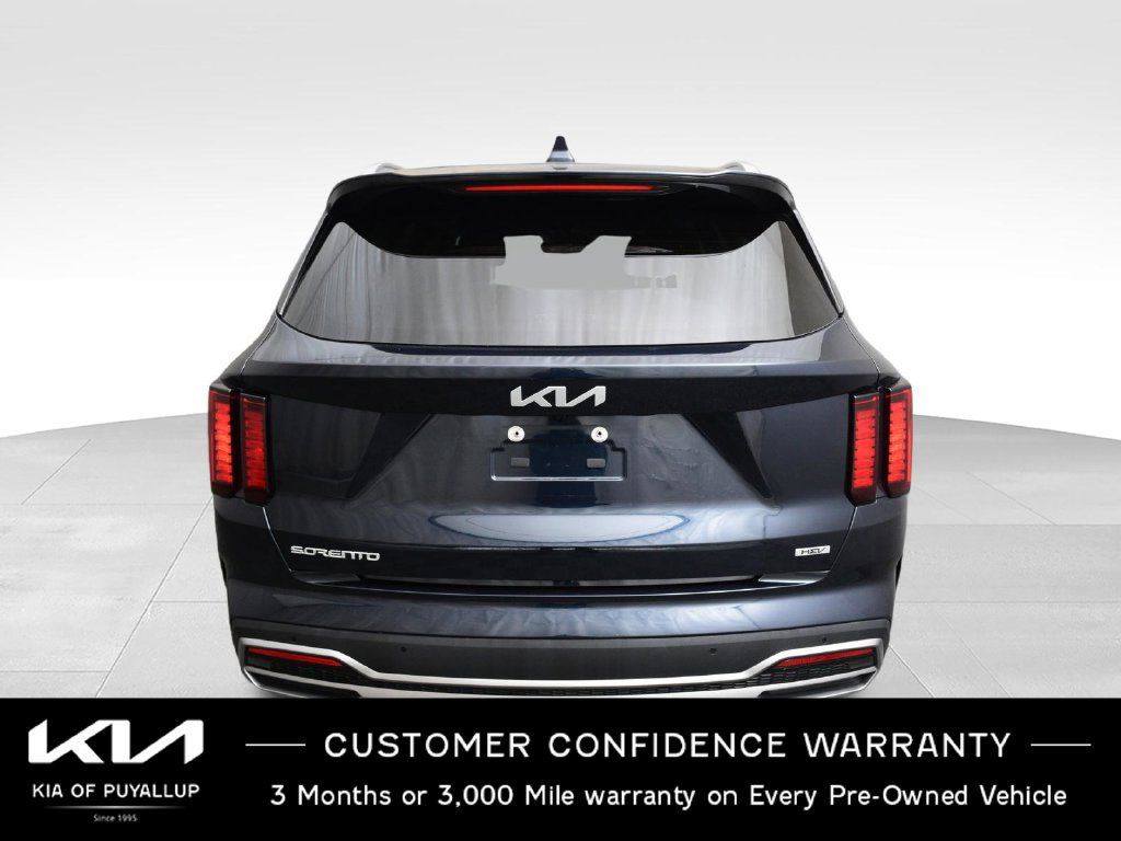 Certified 2023 Kia Sorento EX AWD/4WD image 6