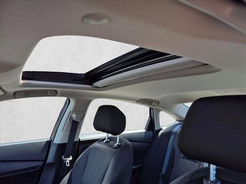 Used 2023 Honda Accord EX image 15