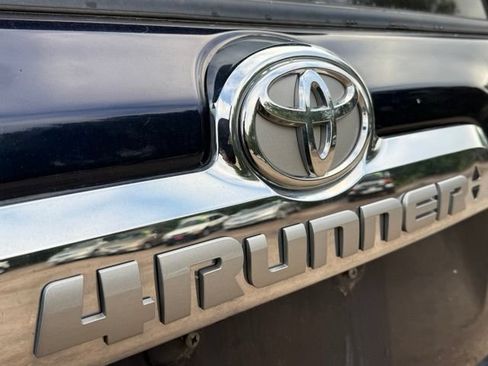 Used 2021 Toyota 4Runner Limited AWD/4WD image 13