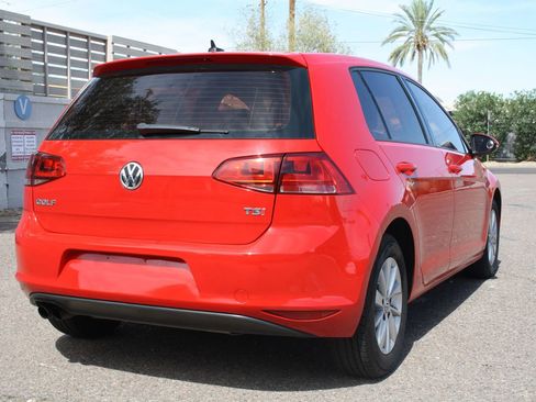 Used 2015 Volkswagen Golf S FWD image 5