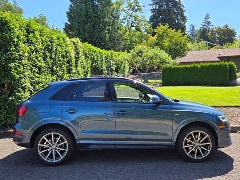 Used 2018 Audi Q3 2.0T Premium Plus w/ Premium Plus Package AWD/4WD image 9
