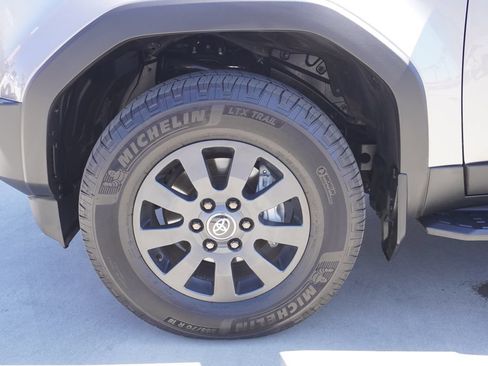 Used 2025 Toyota Land Cruiser w/ Premium Package AWD/4WD image 27