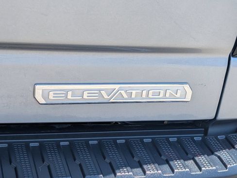 Used 2026 GMC Sierra 1500 Elevation w/ Elevation Premium Package AWD/4WD image 8