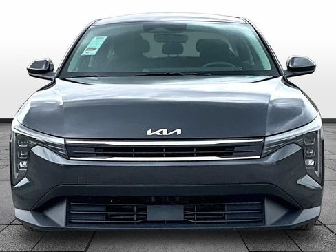 Used 2025 Kia K4 FWD image 3