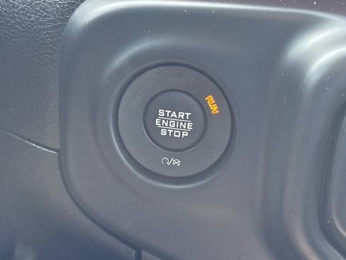 Used 2019 Jeep Wrangler Unlimited Rubicon AWD/4WD image 28