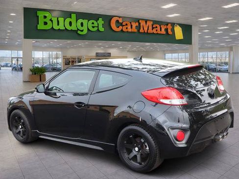Used 2016 Hyundai Veloster Turbo FWD image 4