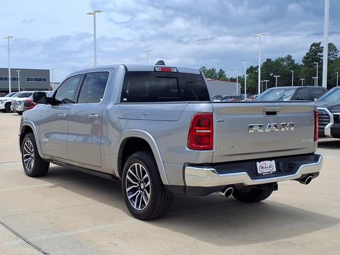 Used 2025 RAM 1500 Limited AWD/4WD image 2