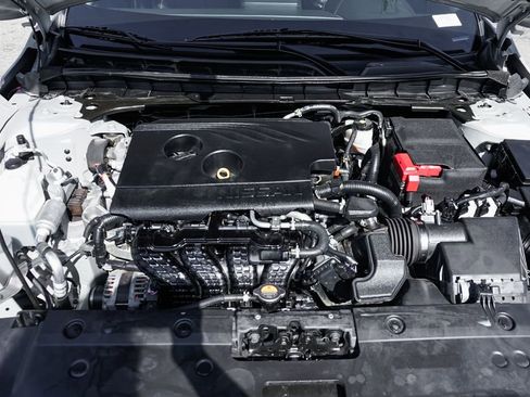 Used 2020 Nissan Altima 2.5 SR image 11