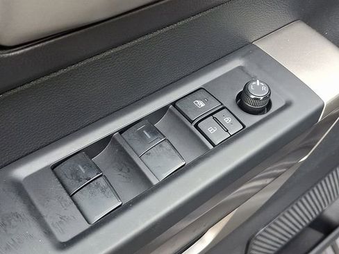 Used 2022 Toyota Tundra SR5 w/ TRD Off-Road Premium Package image 15