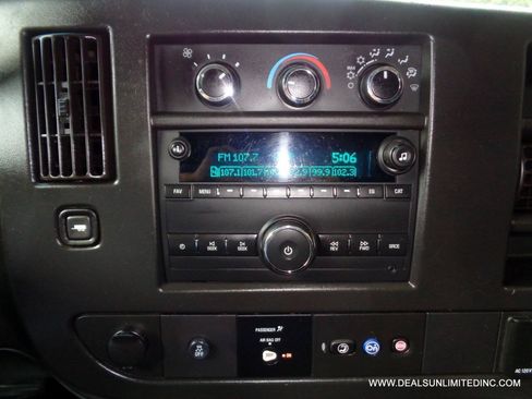 Used 2020 GMC Savana 2500 w/ Driver Convenience Package RWD image 10