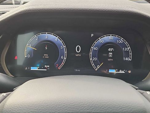 New 2026 Jeep Grand Cherokee Altitude image 32